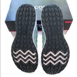 saucony versafoam sway